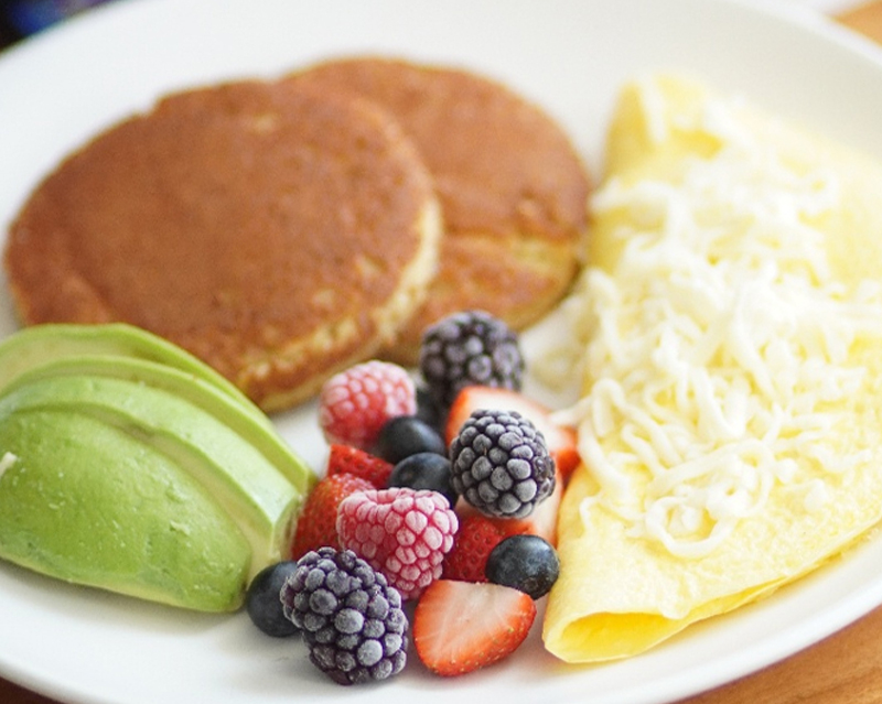 Keto Cheese Omelette Pancake